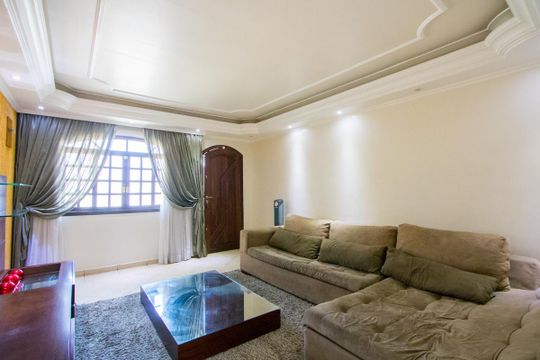 Casa à venda com 3 quartos, 237m² em Parque Marajoara, Santo André