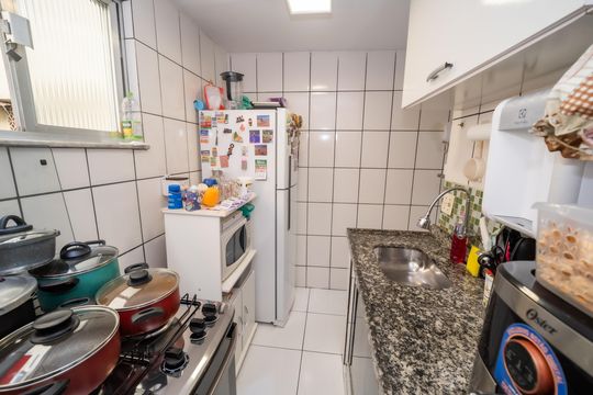 Apartamento à venda com 2 quartos, 49m² em Ramos, Rio de Janeiro