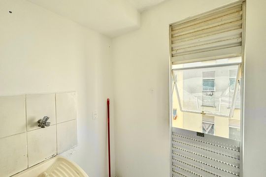Área de Serviço de apartamento à venda com 2 quartos, 45m² em Conjunto Residencial José Bonifácio, São Paulo
