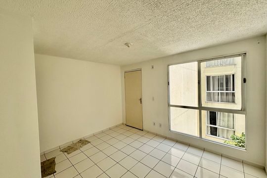Apartamento à venda com 2 quartos, 45m² em Conjunto Residencial José Bonifácio, São Paulo