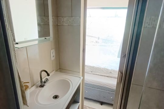 BANHEIRO de apartamento para alugar com 1 quarto, 40m² em Cidade Beira Mar, Rio das Ostras