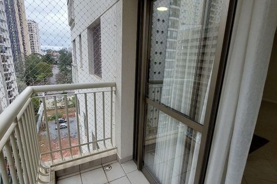 Varanda de apartamento para alugar com 2 quartos, 80m² em Alphaville Industrial, Barueri