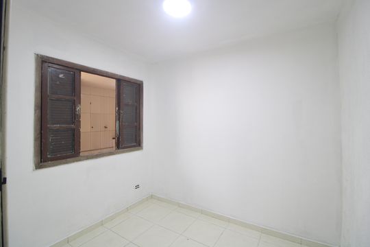 Quarto de casa à venda com 2 quartos, 128m² em Jardim Alpino, São Paulo