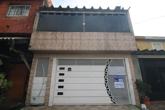 Fachada de casa à venda com 2 quartos, 128m² em Jardim Alpino, São Paulo