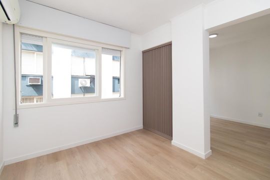 Quarto de apartamento à venda com 1 quarto, 37m² em Centro Histórico, Porto Alegre