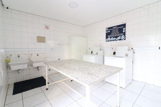 Apartamento para alugar com 2 quartos, 90m² em Cambuí, Campinas