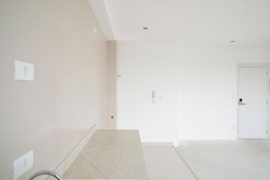 Cozinha e área de serviço de apartamento para alugar com 1 quarto, 32m² em Centro, São Caetano do Sul