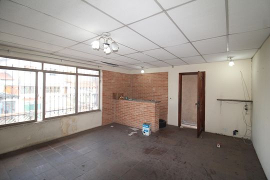 Casa à venda com 2 quartos, 337m² em Vila Guaca, São Paulo