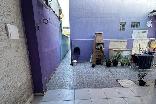 Vista do Quarto de casa à venda com 1 quarto, 50m² em Realengo, Rio de Janeiro