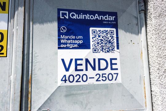 Plaquinha de casa à venda com 2 quartos, 70m² em Tanque, Rio de Janeiro
