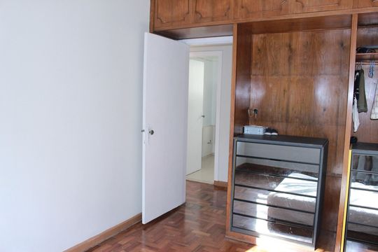 Casa para alugar com 3 quartos, 500m² em Pacaembu, São Paulo