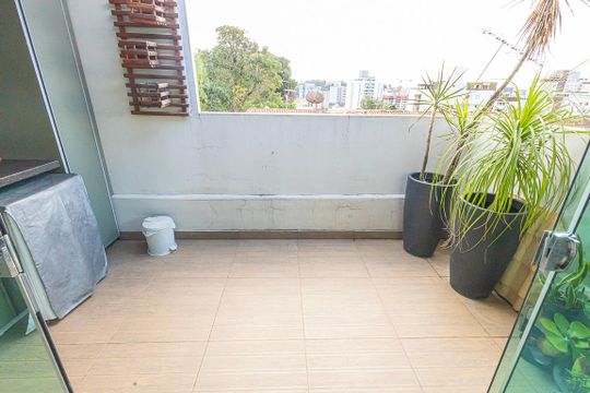 area de serviço de casa de condomínio à venda com 3 quartos, 160m² em Pampulha, Belo Horizonte