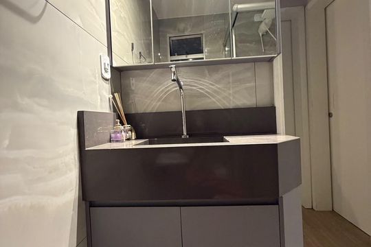 Banheiro de apartamento à venda com 2 quartos, 61m² em Plano Piloto, Brasília