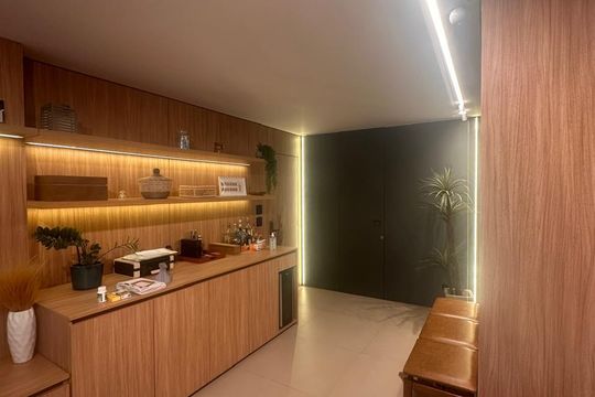 Corredor de apartamento à venda com 2 quartos, 130m² em Maracanã, Rio de Janeiro
