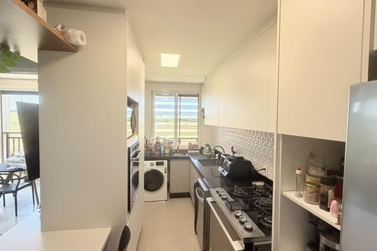 Cozinha de apartamento para alugar com 3 quartos, 91m² em Swiss Park, Campinas