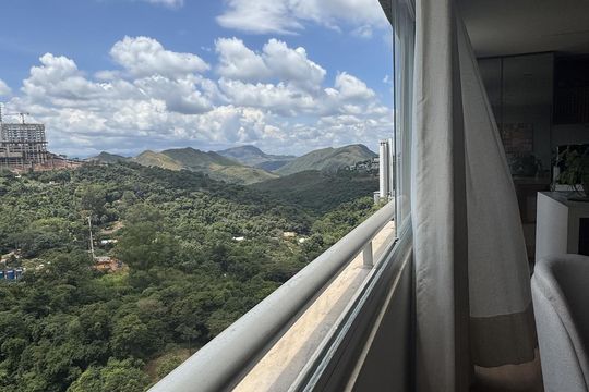 Vista de apartamento para alugar com 2 quartos, 80m² em Vale do Sereno, Nova Lima