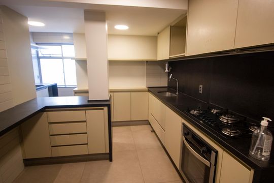 Apartamento para alugar com 3 quartos, 165m² em Asa Norte, Brasília