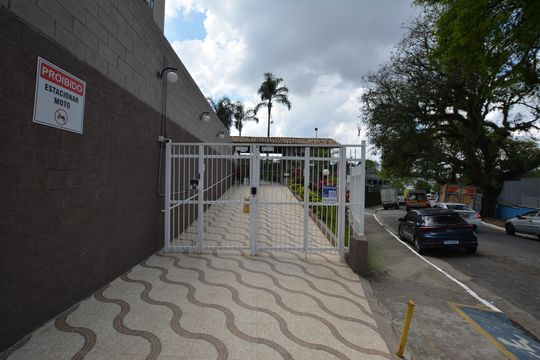 FACHADA  de apartamento para alugar com 2 quartos, 55m² em Jaguaré, São Paulo