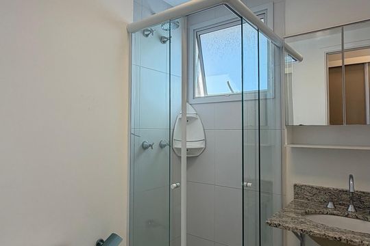 Apartamento para alugar com 2 quartos, 60m² em Jardim das Belezas, Carapicuíba