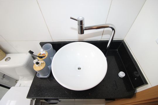 Banheiro de apartamento à venda com 2 quartos, 43m² em Colônia (zona Leste), São Paulo