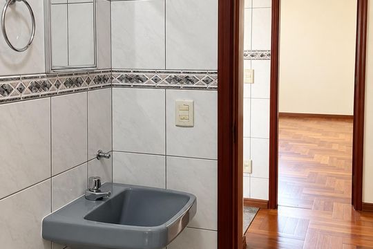 Banheiro de apartamento à venda com 2 quartos, 70m² em Jardim Novo Campos Eliseos, Campinas