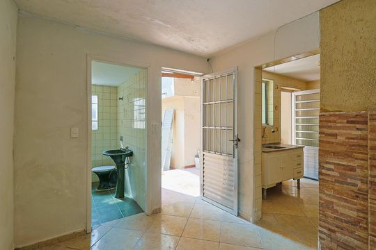 Sala de casa para alugar com 2 quartos, 50m² em Jardim Campo Limpo, São Paulo