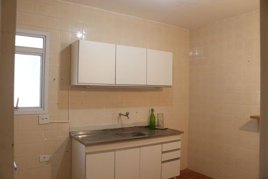 Cozinha de apartamento para alugar com 3 quartos, 89m² em Alto de Pinheiros, São Paulo