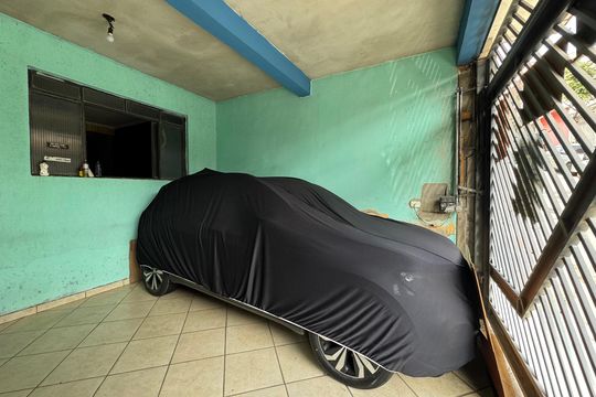Garagem de casa à venda com 4 quartos, 236m² em Conceicao, Osasco