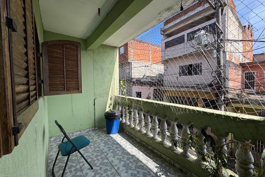Varanda de casa à venda com 4 quartos, 236m² em Conceicao, Osasco