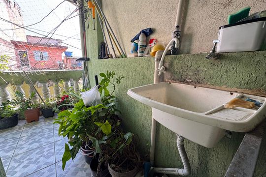 Área de Serviço de casa à venda com 4 quartos, 236m² em Conceicao, Osasco