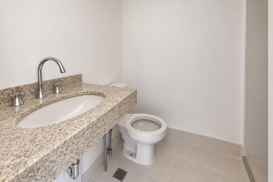 Banheiro de kitnet/studio à venda com 1 quarto, 22m² em Consolação, São Paulo