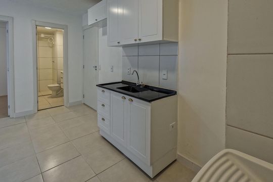 Apartamento à venda com 2 quartos, 36m² em Vila Barreto, São Paulo