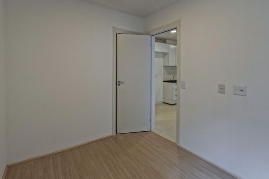 Apartamento à venda com 2 quartos, 36m² em Vila Barreto, São Paulo