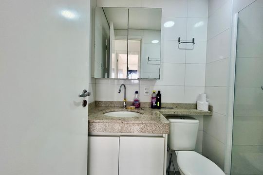 Banheiro de apartamento à venda com 2 quartos, 50m² em Brás, São Paulo