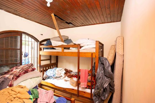 Quarto 3 de casa à venda com 3 quartos, 251m² em Eldorado, Diadema