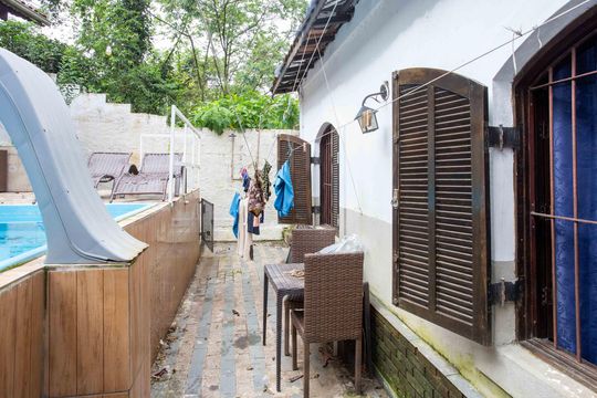 Área comum de casa à venda com 3 quartos, 251m² em Eldorado, Diadema