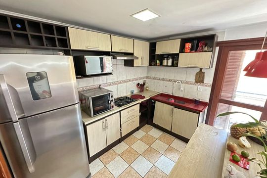 Cozinha de apartamento para alugar com 2 quartos, 90m² em Vila Eunice Nova, Cachoeirinha
