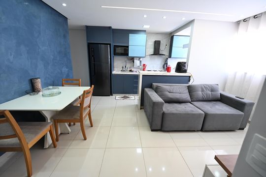 Apartamento à venda com 2 quartos, 58m² em Vila Rosa, Goiânia