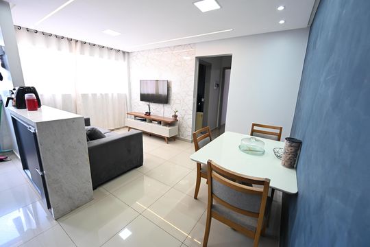 Apartamento à venda com 2 quartos, 58m² em Vila Rosa, Goiânia