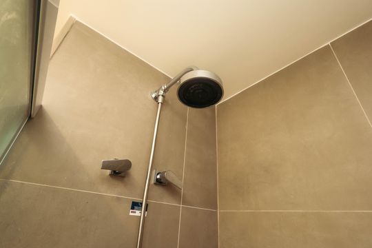 Banheiro de kitnet/studio à venda com 1 quarto, 27m² em Vila Mariana, São Paulo
