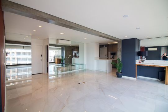 Sala de apartamento para alugar com 2 quartos, 103m² em Campo Belo, São Paulo