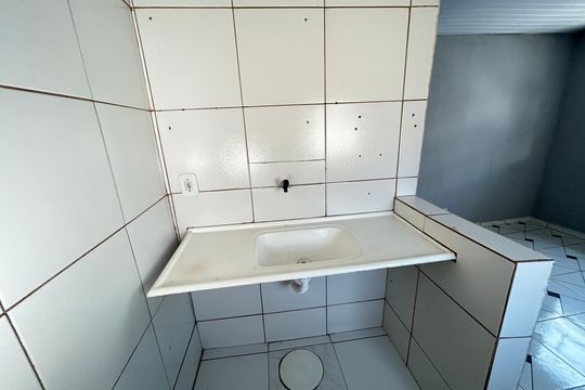 Studio de kitnet/studio para alugar com 1 quarto, 27m² em Vila Valqueire, Rio de Janeiro