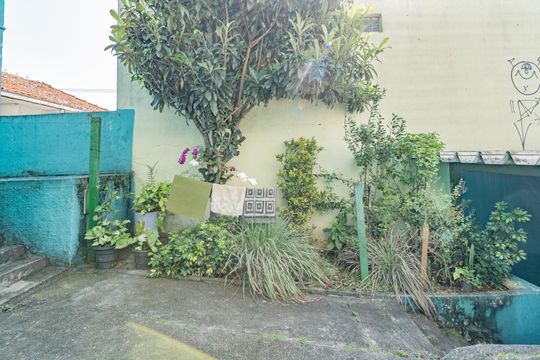 Quintal de casa à venda com 3 quartos, 330m² em Jardim da Saúde, São Paulo