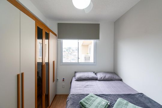 Suíte  de apartamento para alugar com 1 quarto, 31m² em Jardim Itacolomi, São Paulo