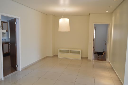 Sala de apartamento para alugar com 3 quartos, 127m² em Centro, Ribeirão Preto