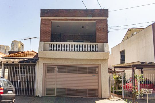 Fachada de casa para alugar com 3 quartos, 200m² em Vila Oratorio, São Paulo
