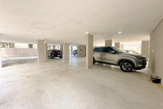Garagem de apartamento para alugar com 2 quartos, 62m² em Ingleses do Rio Vermelho, Florianópolis