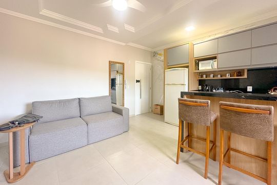 Sala de apartamento para alugar com 2 quartos, 62m² em Ingleses do Rio Vermelho, Florianópolis