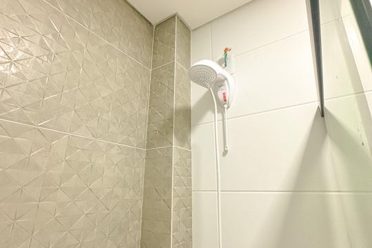Banheiro  de apartamento para alugar com 2 quartos, 62m² em Ingleses do Rio Vermelho, Florianópolis