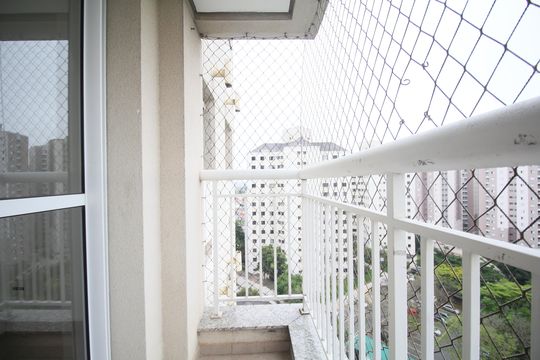 Apartamento para alugar com 2 quartos, 56m² em Vila Sonia do Taboao, Taboão da Serra